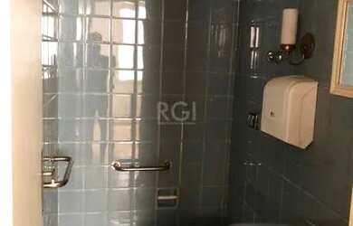 Imagem 7: Casa para Venda - 293m², 6 dormitórios, 4 vagas - Cidade Baixa