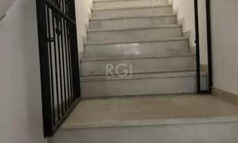 Imagem 2: Casa para Venda - 293m², 6 dormitórios, 4 vagas - Cidade Baixa