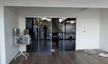 Imagem 5: Residencial Paraíso Conjunto E, 3 quartos 1 suite laje lote 400m² piscina e churrasqueira