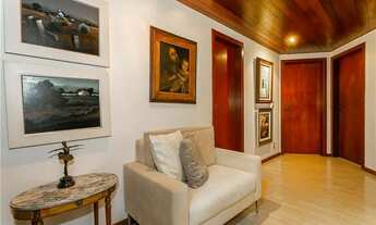 Imagem: Apartamento à venda com 4 quartos, 250m2