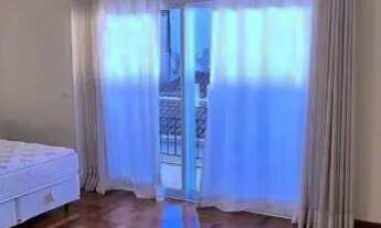 Imagem 6: Casa para alugar em Santana de Parnaíba, Morada dos Pinheiros (Aldeia da Serra), com 4 suí