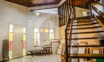 Imagem 5: Casa à venda no bairro Grageru, com 510m²