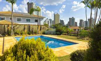 Imagem 7: Casa com 5 Quartos e 6 banheiros para Alugar, 600 m² no Bairro Belvedere