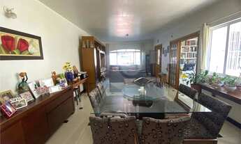 Imagem: Sobrado com 3 quartos à venda em Vila Nova