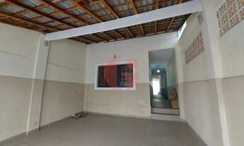 Imagem: Casa à venda com 3 quartos sendo 1 suíte