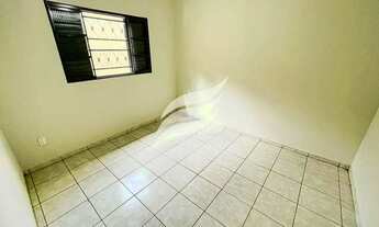 Imagem 6: Casa com 02 quartos e quintal espaçoso à venda no bairro Jussara