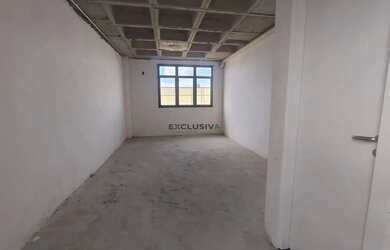 Imagem 4: SALAS COMERCIAIS EM FRENTE A PRAÇA DA GLÓRIA