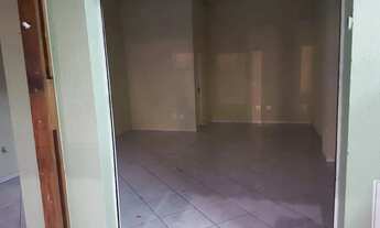 Imagem 7: **Alugo ***Salão Comercial em* Taboão da Serra*, Estrada são Francisco, bem localizado