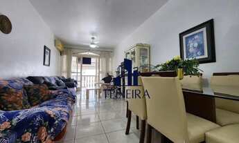 Imagem 2: Apartamento a venda na praia da Enseada, 02 dormitórios, com 2 vagas de garagem e sacada