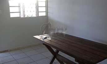 Imagem 7: Casa de 3 quartos com lote de 190m² com um barracão no fundo