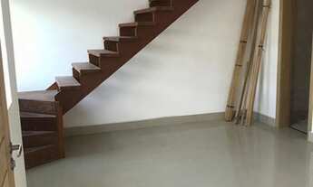 Imagem 2: Sobrado com 3 dormitórios, pertinho do mar