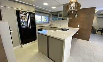 Imagem 4: Aluguel de Temporada! Casa de 07 dormitórios, om piscina e próxima ao Open Shopping