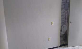 Imagem 7: COD: C-128) Rua Creuza Roque, 330 Ap. 205 ? M. Sátiro