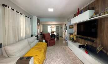 Imagem 4: Casa de condomínio para venda com 200 metros quadrados com 4 quartos