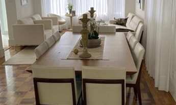 Imagem 3: Casa de vila sobrado para aluguel e venda possui 320 metros quadrados com 4 quartos