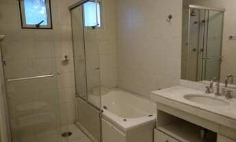 Imagem 2: Apartamento para aluguel tem 210 metros quadrados com 4 quartos em Jardim Morumbi - São Pa