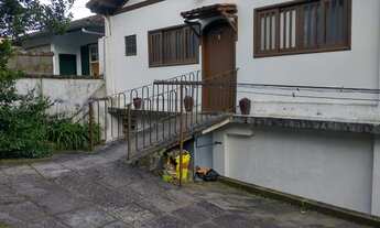 Imagem 2: OPORTUNIDADE! Casa para venda com 4 moradias no bairro São Sebastião - Petrópolis - RJ