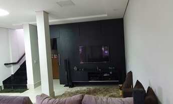 Imagem 6: Casa para venda com 300 metros quadrados com 4 quartos em Carajás - Contagem - MG