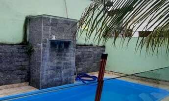 Imagem 5: Casa com amplo terreno em via principal!