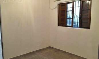 Imagem 2: Casa com 1 dormitório para alugar, 35 m² por R$ 750,00/mês - Jaguaribe - Osasco/SP