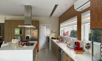 Imagem 3: Casa de condomínio para venda tem 260 metros quadrados com 3 quartos