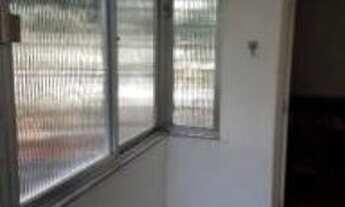 Imagem 2: Apartamento de três quartos, duas salas, no Flamengo