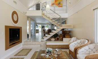 Imagem 4: Aluguel de Temporada! Casa com 04 dormitórios e excepcional área de lazer