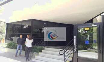 Imagem 4: Conjunto pronto. Área Útil: 228 m2. 05 vagas de garagens. 03 banheiros e uma Copa