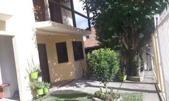 Imagem 3: Casa com otima localização na zona norte de Porto Alegre