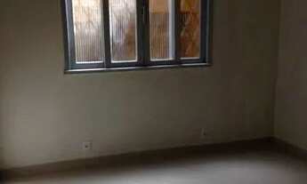 Imagem 4: Casa de vila em Cascadura na surbubana