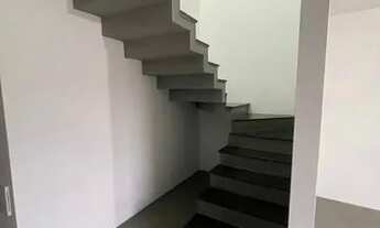 Imagem 7: Sobrado para venda possui 182 metros quadrados com 3 quartos em Areias de Palhocinha - Gar