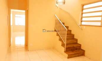 Imagem 2: Sobrado com 03 dormitórios, 01 suíte e 02 vagas!