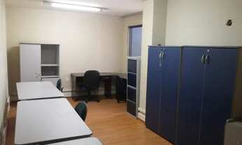 Imagem 4: Casa Comercial para Locação em Macaé, Imbetiba, 1 dormitório, 1 suíte, 5 banheiros, 2 vaga