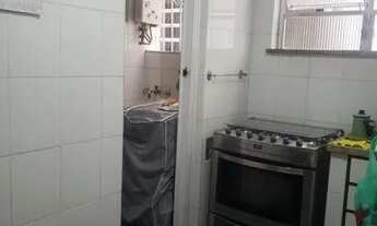 Imagem 4: Apartamento para venda tem 65 metros quadrados com 3 quartos em Copacabana - Rio de Janeir