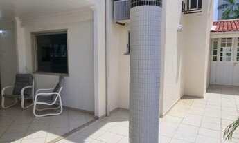 Imagem 4: Casa de condomínio sobrado para aluguel tem 260 metros quadrados com 4 quartos