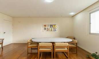 Imagem 4: COBERTURA COM 4 QUARTOS NO BIGORRILHO Apartamento espaçoso no Bigorrilho - J8 Imóveis