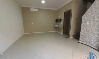 Imagem 5: Sobrado para aluguel e venda tem 352 metros quadrados com 4 quartos