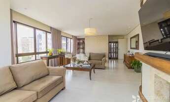 Imagem 3: Apartamento para venda possui 182 metros quadrados com 3 quartos em Petrópolis - Porto Ale