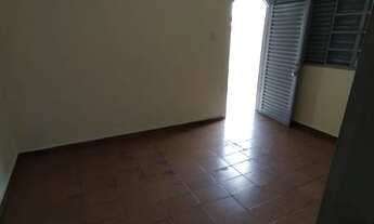 Imagem 7: Casa com 4 quartos - Bairro Vila Novo Horizonte em Goiânia