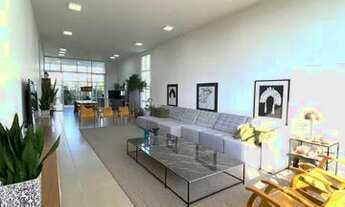 Imagem 3: Casa de condomínio para venda tem 700 metros quadrados com 2 quartos