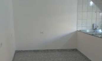 Imagem 2: Casa com 1 dormitório para alugar, 35 m² por R$ 850,00/mês - Taboão - Diadema/SP