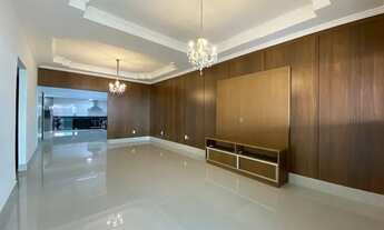 Imagem: Casa à venda no bairro Jardim Botânico