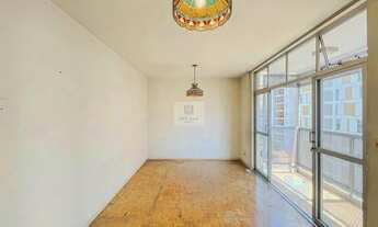 Imagem: Apartamento charmoso com janelão e varanda