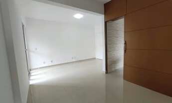 Imagem 5: ALUGUEL - Apartamento com 3 quartos, 2 vagas e elevador no bairro Estoril bem próximo ao