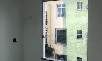 Imagem 4: ALUGO - 2 quartos PARQUE 10