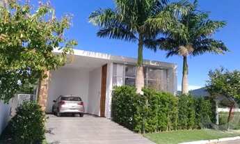 Imagem: Casa de condomínio para venda tem 700 metros