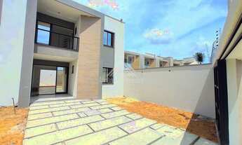 Imagem: Casa à venda no bairro Tamatanduba - Eusébio/CE