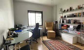 Imagem 2: Apartamento à venda em Moema Índios com 200 m², 4 quartos, 1 suíte, 3 vagas