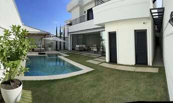 Imagem 6: Casa de condomínio sobrado para venda tem 391 metros quadrados com 3 quartos