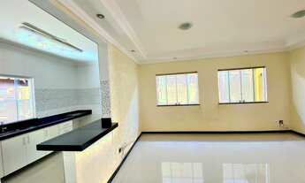 Imagem 7: Casa Maravilhosa 3 Qts Suite 2 Banheiro 4 Vagas Garagem Quintal Enorme no Jardim Ipê - Lag